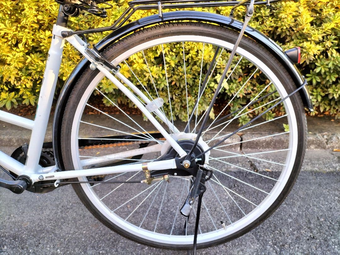 シティサイクル ホワイト スチールフレーム