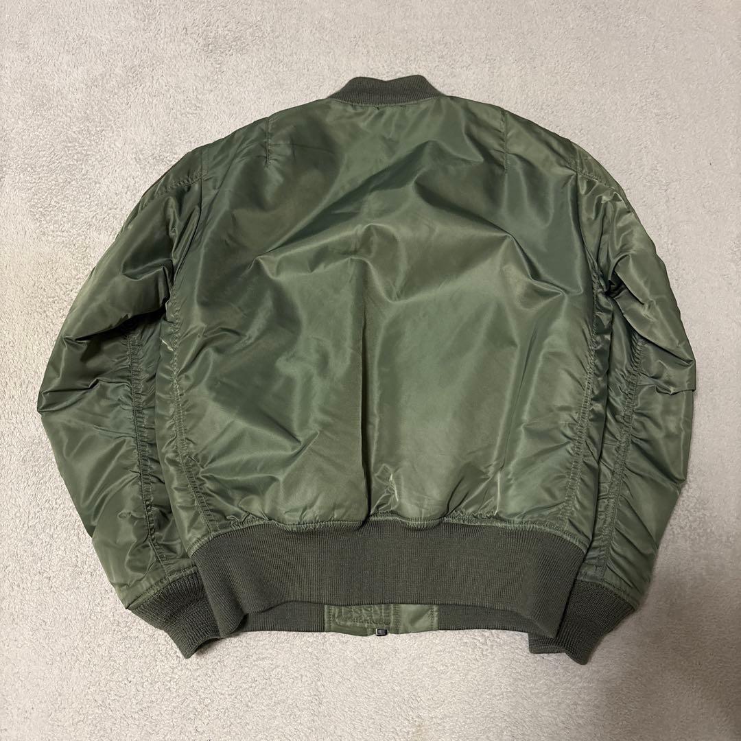 AVIREX MA-1 フライトジャケット オリーブグリーン　トップガンモデル