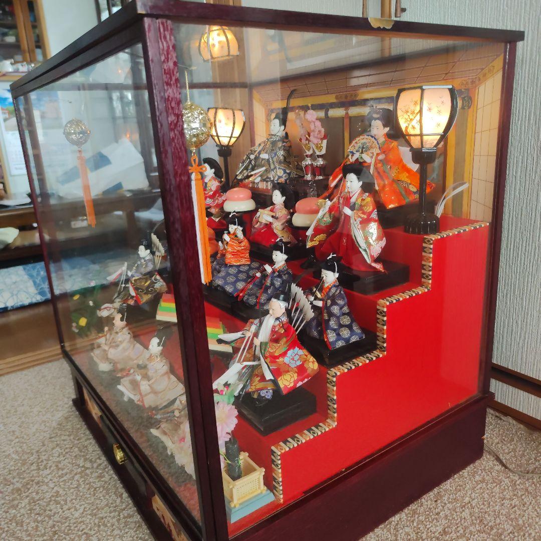 雛人形　ガラスケース付き