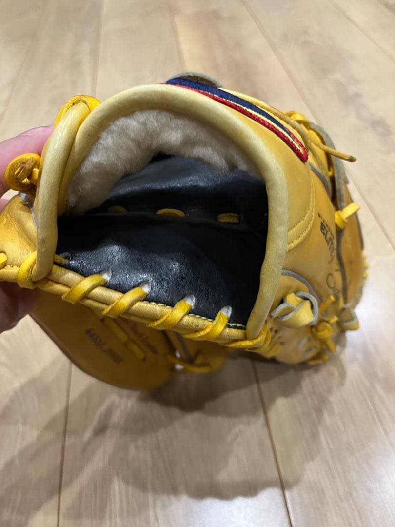 NIKE一般硬式投手グローブ！廃盤品！激レア希少品！ブラックラベル！