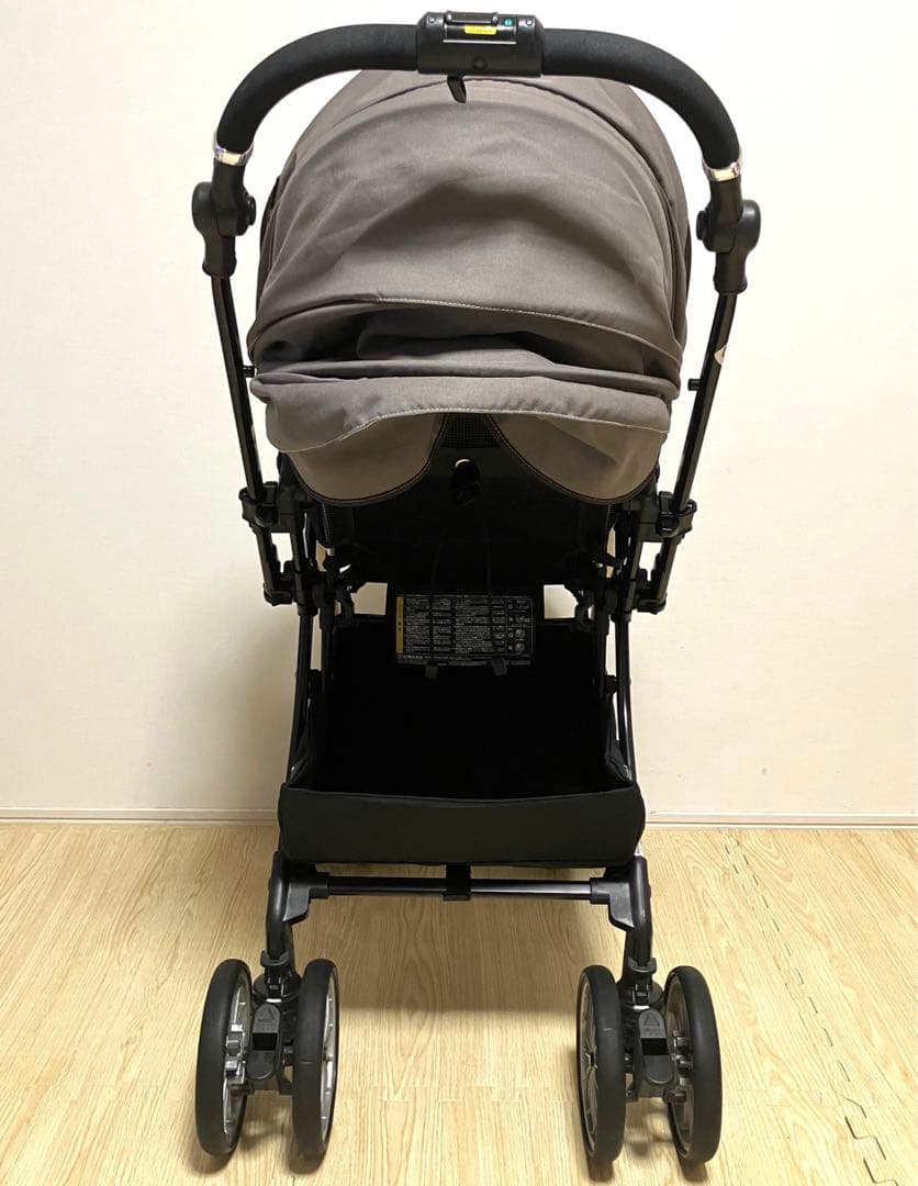 ✨美品 ✨遮熱メッシュカバー付き コンビ アンブレッタ 4キャス エッグショック