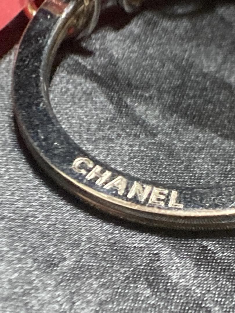 シャネル CC ココマーク カメリア 香水モチーフ チャーム キーホルダー