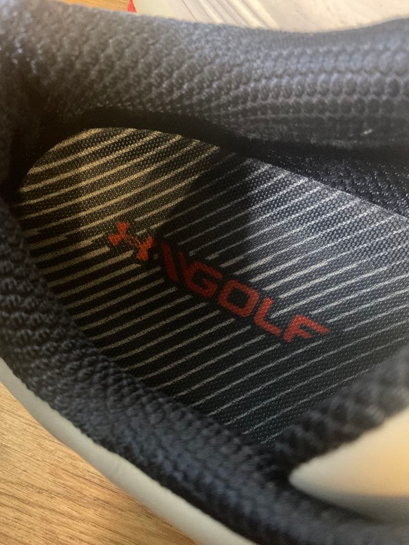 ゴルフシューズ UA HOVR Drive BOA EE(ホワイト) 29cm