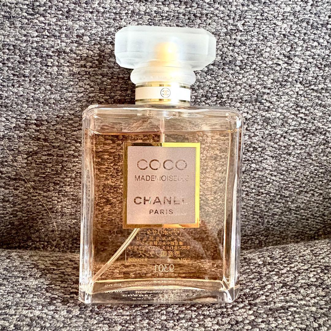 【新品】激レア CHANEL ココ マドモアゼル シークレット ルック コフレ