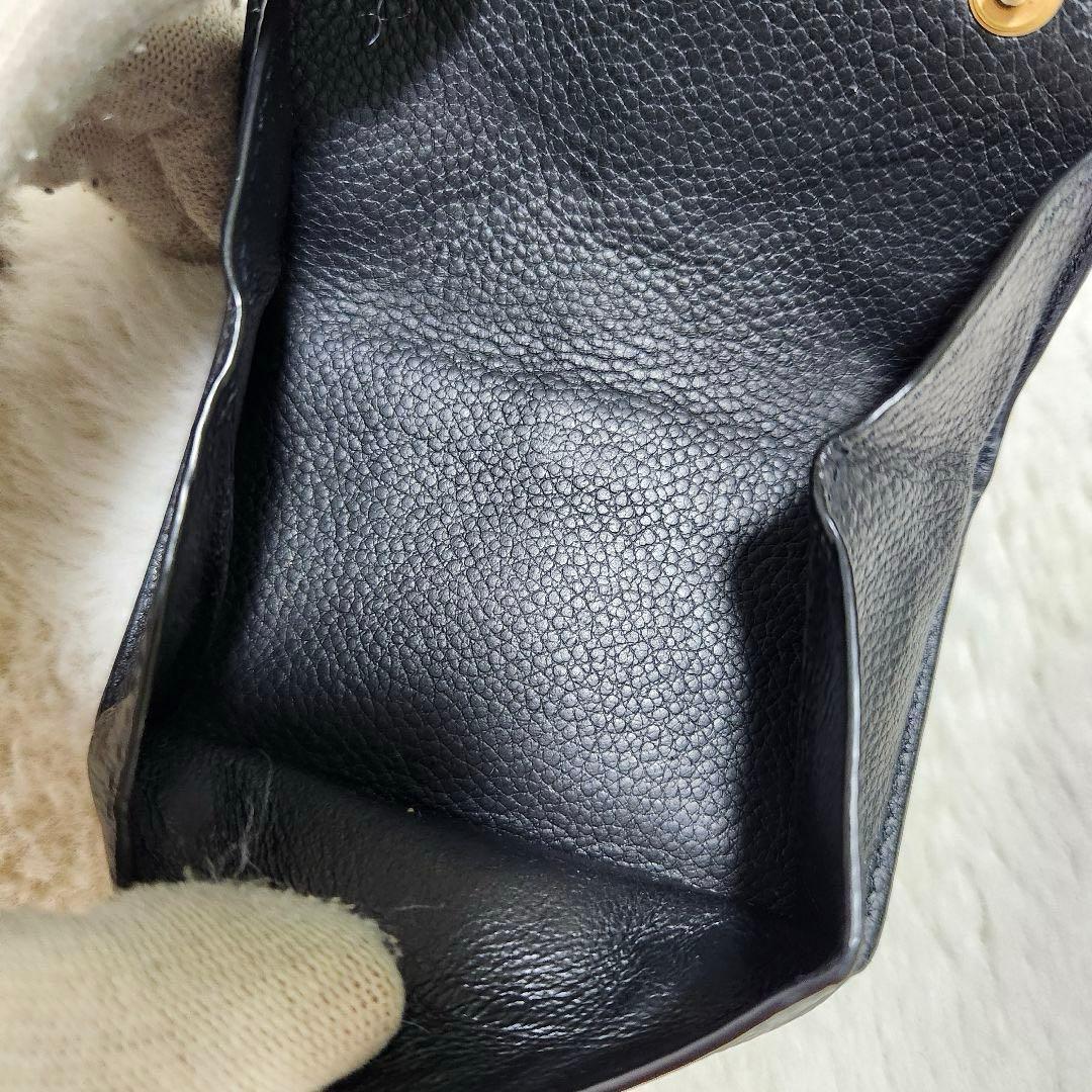 ✨極美品　現行デザイン✨サンローラン　三つ折り　カサンドラ　シボ革　ゴールドロゴ