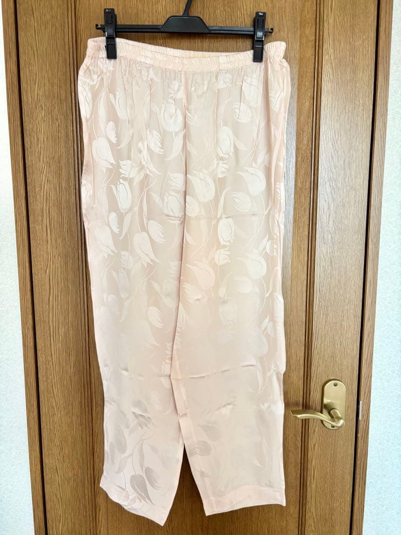 シルクパジャマ3点セット　新品未使用