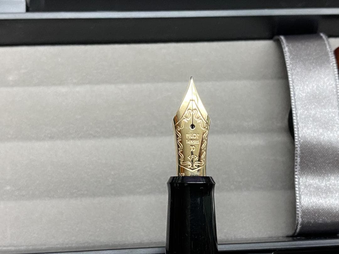 パイロット 万年筆 カスタムカエデ FK2000KM 細字