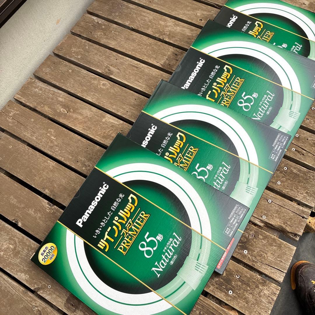 Panasonic ツインパルックプレミア FHD85ENW/L 4個