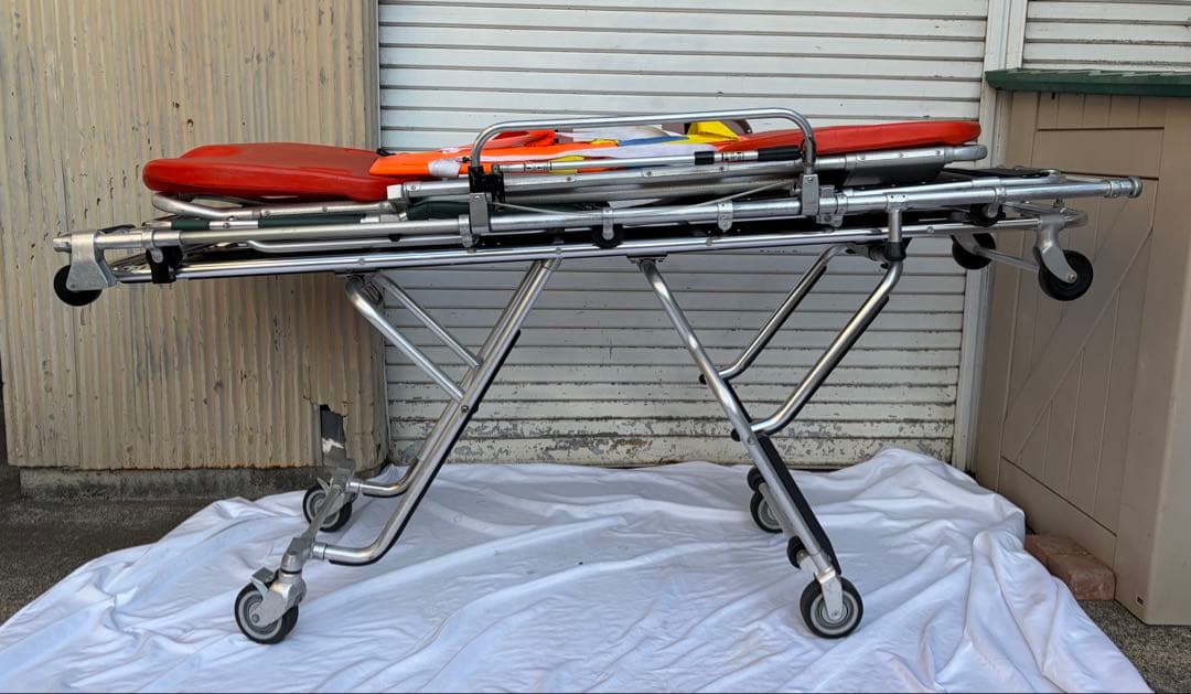 ①【送料無料】FERNO 担架ストレッチャー 救急搬送用 SPEEDBOARD付