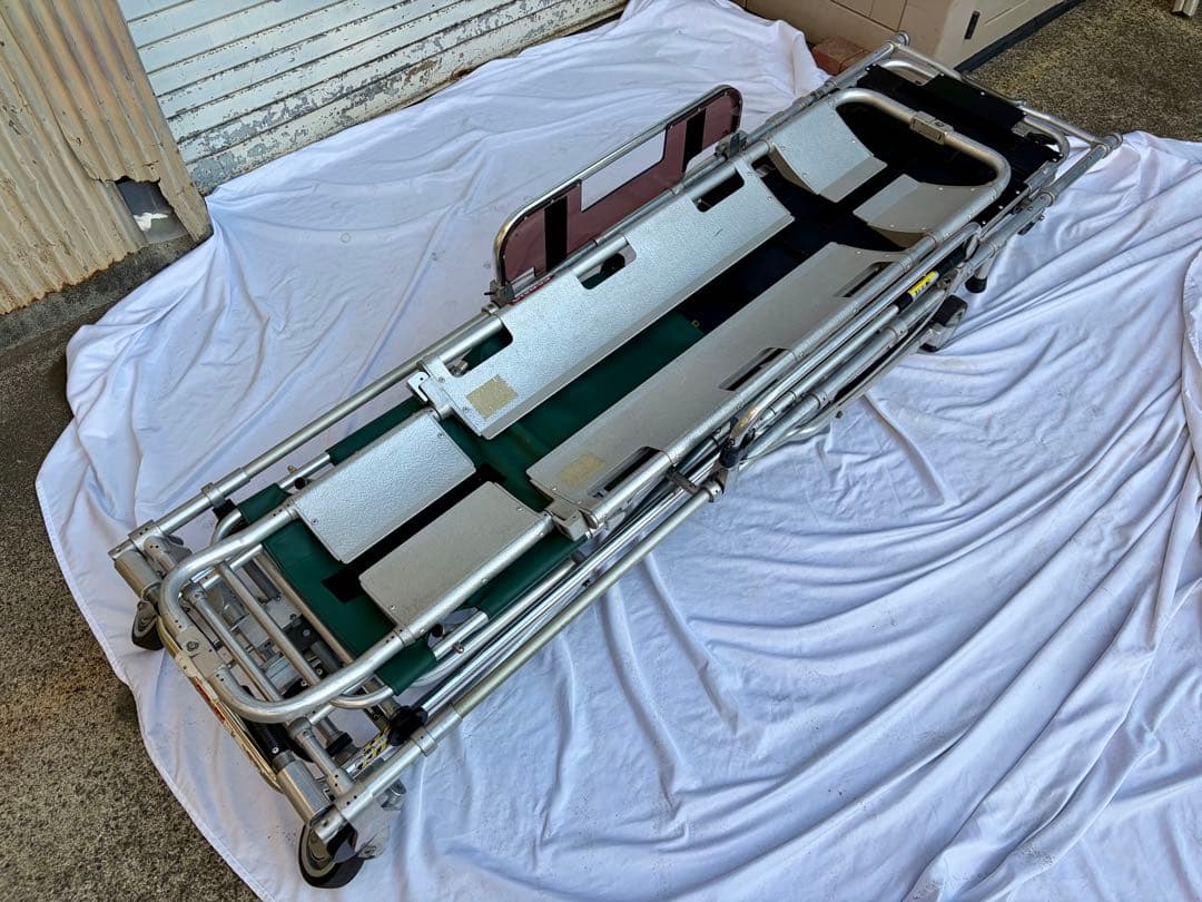 ①【送料無料】FERNO 担架ストレッチャー 救急搬送用 SPEEDBOARD付