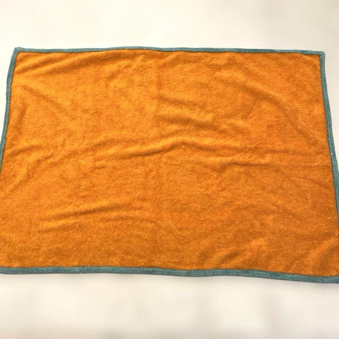 〈お値下げ中！〉エルメス　ベビー　タオル　アダダ　ビーチマット