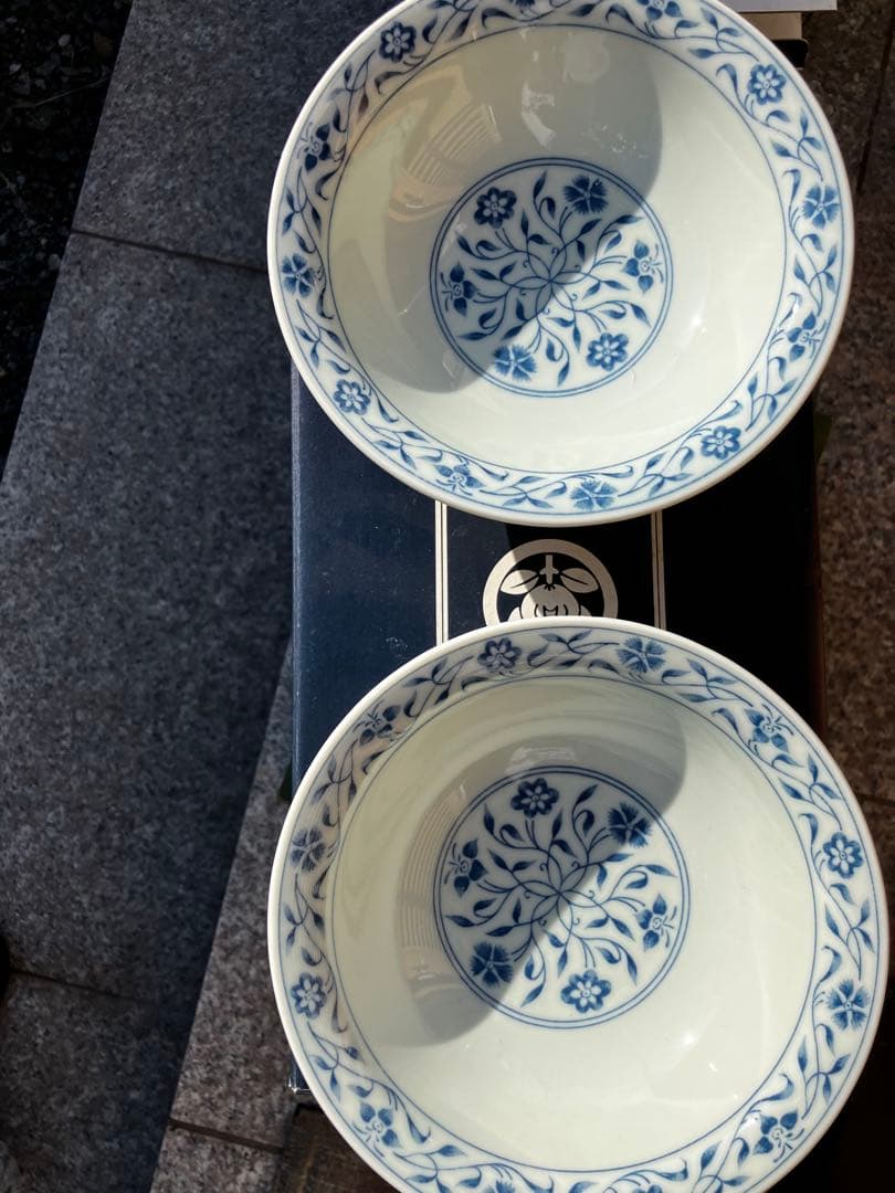 青い花柄の皿 2枚セット （5セット計10枚）