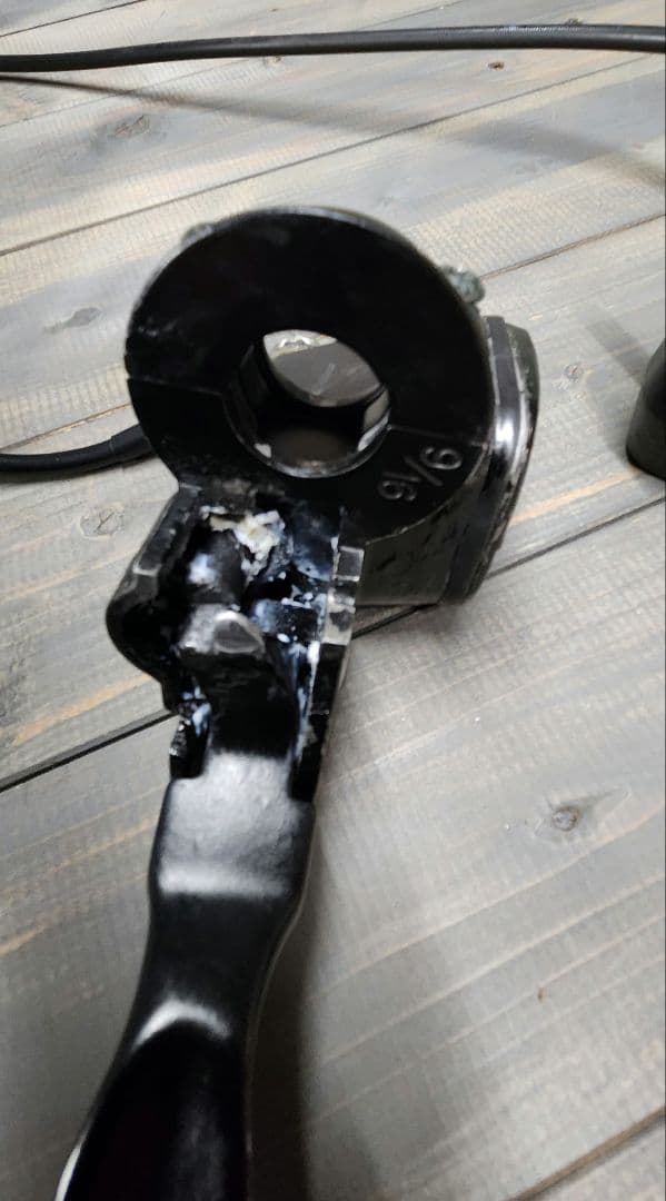 ハーレー４Pブレーキキャリパー　マスターシリンダー　メッシュホース　セット