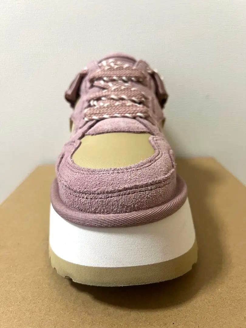 UGG 厚底スニーカー ピンク