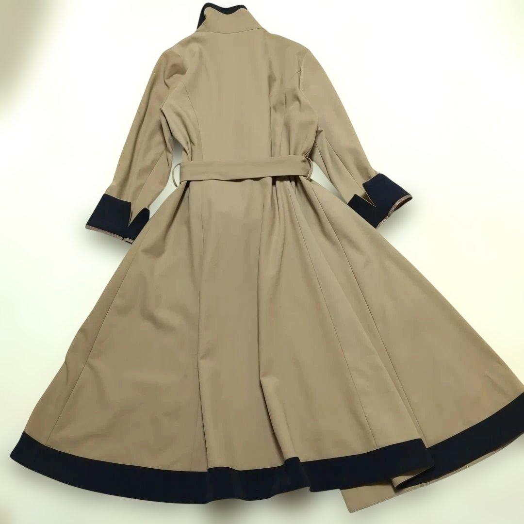 完売品✨【ジェンヌ】オードリーフレアトレンチコートM バイカラー　21AW