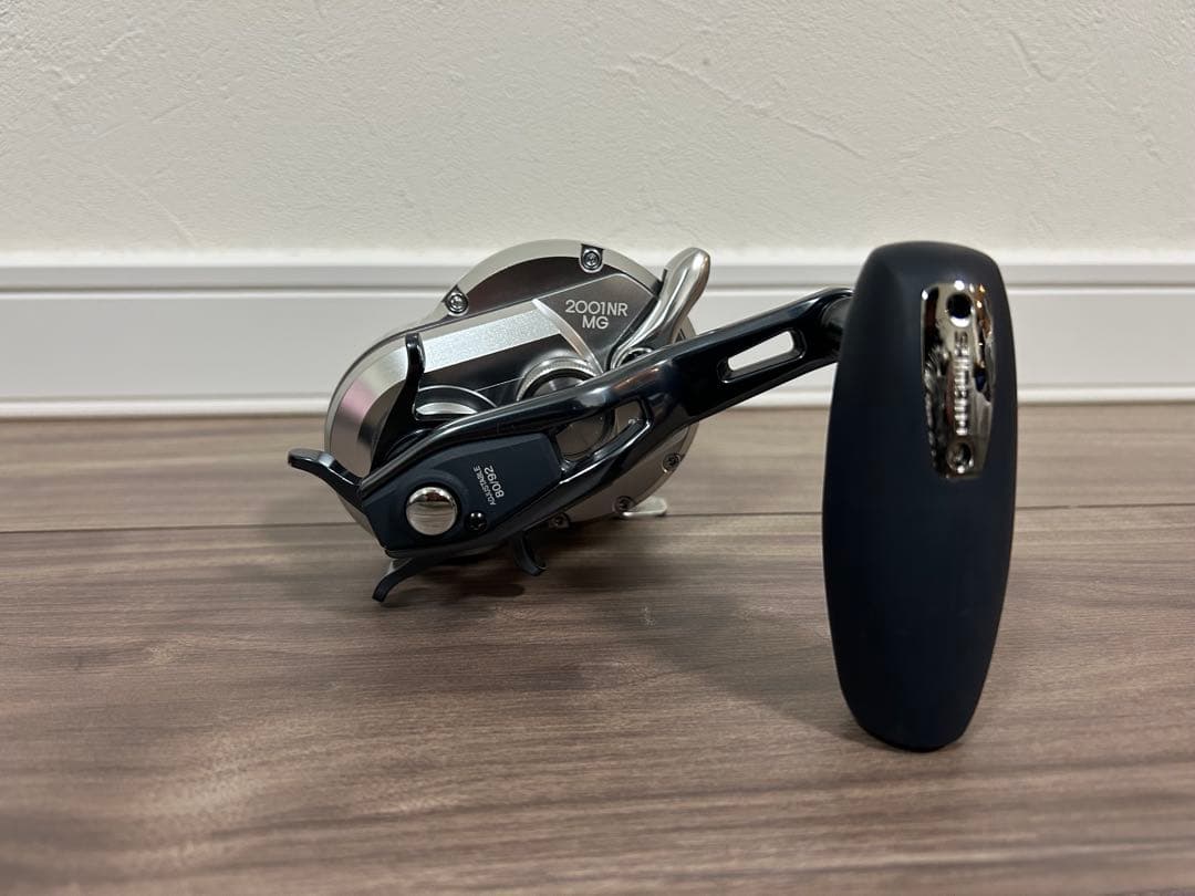 リール SHIMANO OCEA JIGGER 2001NRMG