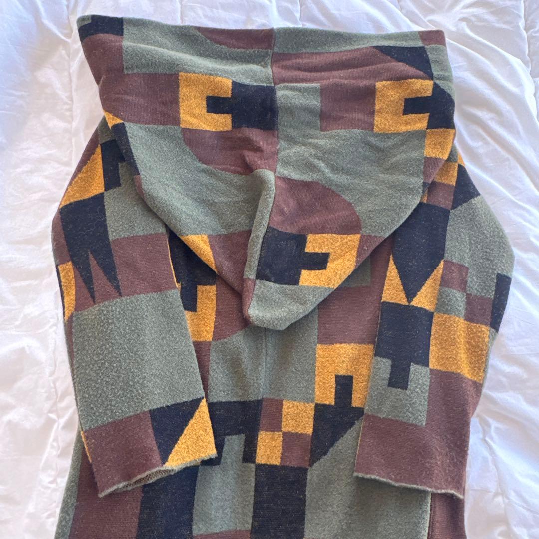 hazama 迷宮入りのニットガウン カーキ