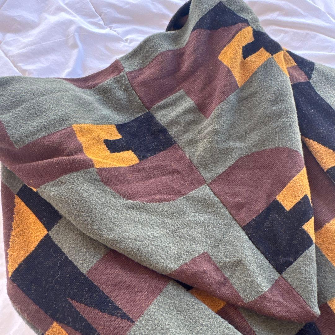 hazama 迷宮入りのニットガウン カーキ