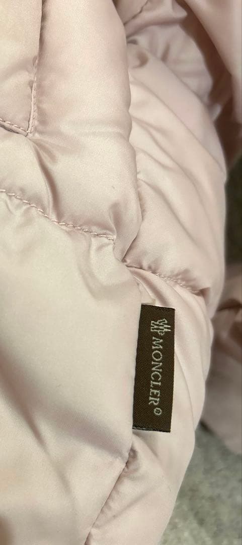 モンクレール ダウンジャケット バレンティーヌ フード付 ピンク 00 茶タグ