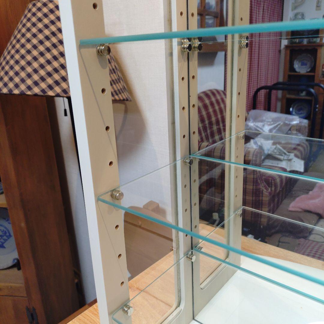 ホワイト ガラスディスプレイケース 3棚