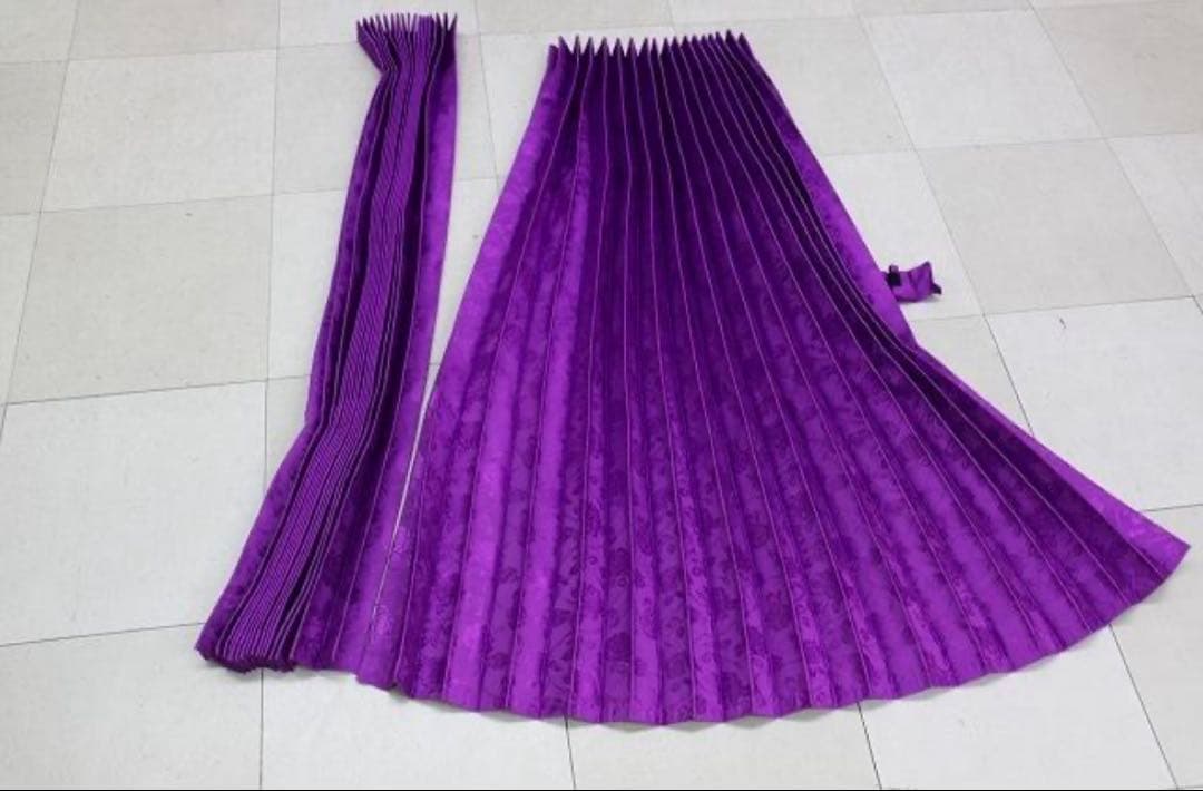 仮眠カーテンパレス1表パープル/裏黒 巾240ｘ丈90cm 2枚入り