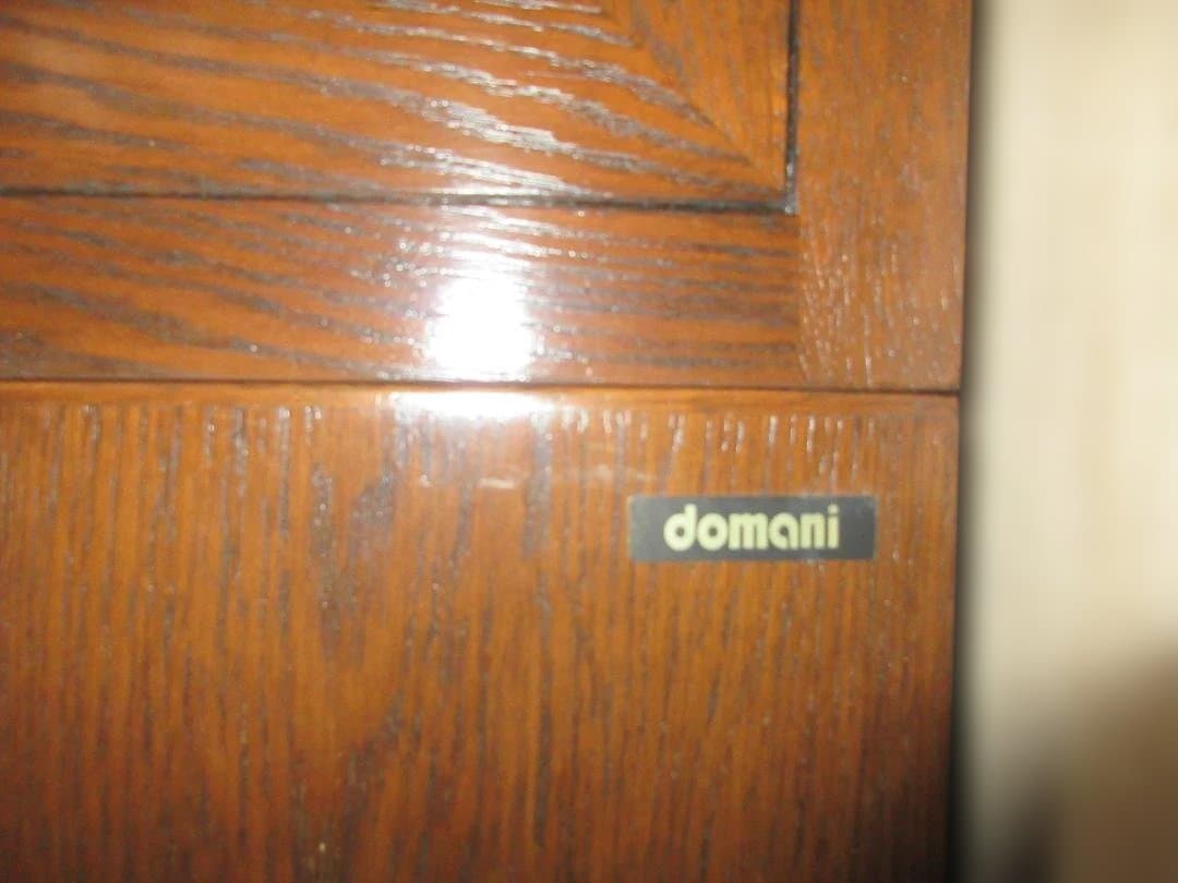 カリモク　最高峰　domani 　モーガントン　ガラス扉付きキャビネット　右側