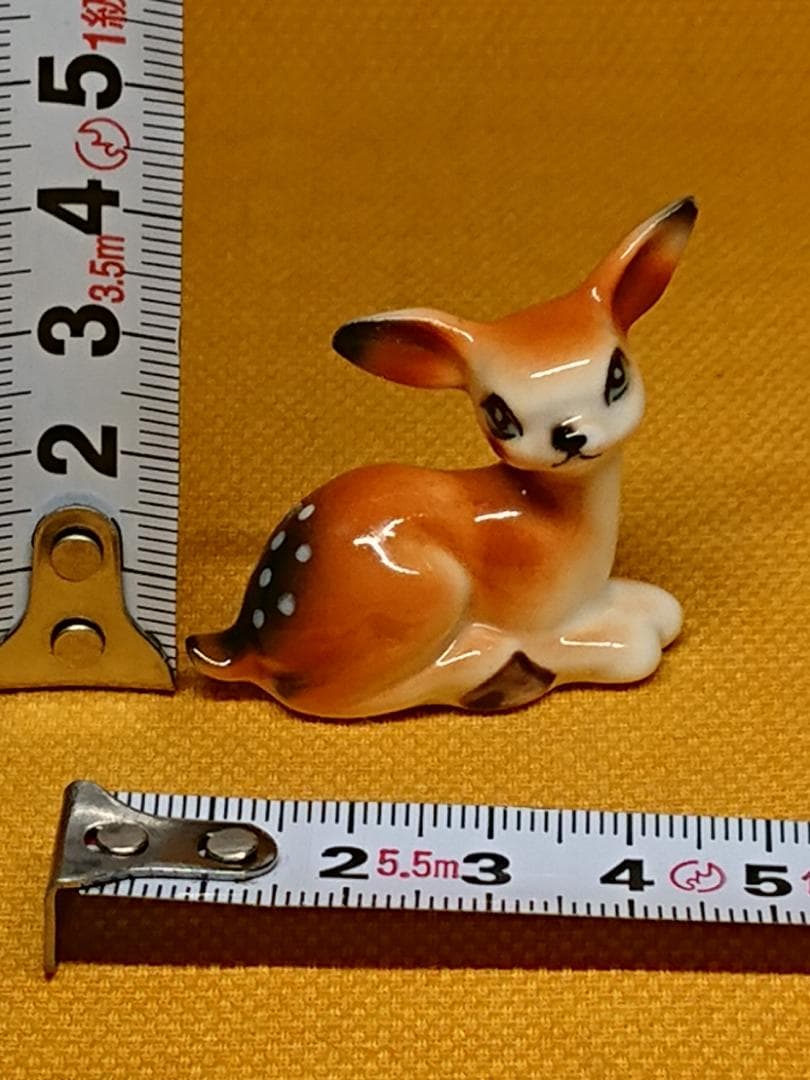 【美品】シカ　鹿　子鹿　陶器　置物　インテリア　工芸品　美術品　A2782