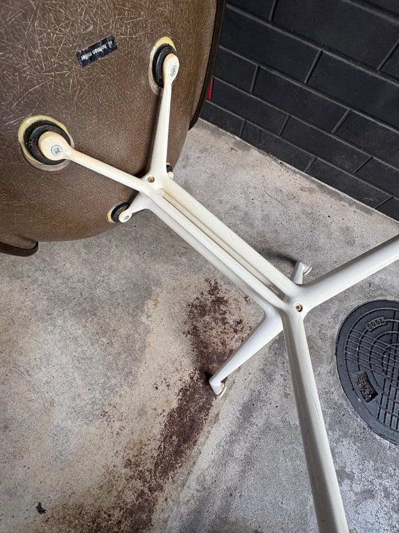 ハーマンミラー イームズ シェルチェア ラフォンダ ベース ラフォンダチェア