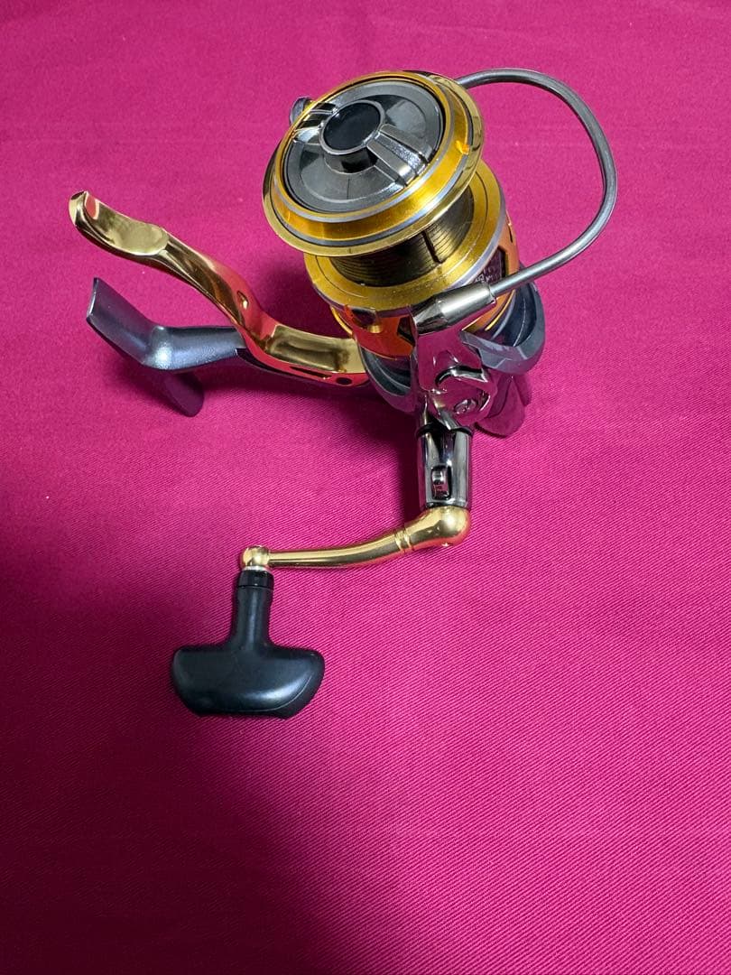 ダイワ トーナメント ISO 3000SH-LBD レバーブレーキ 磯用