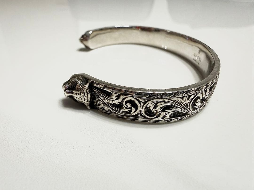 GUCCI タイガーヘッドバングル　17 シルバー925