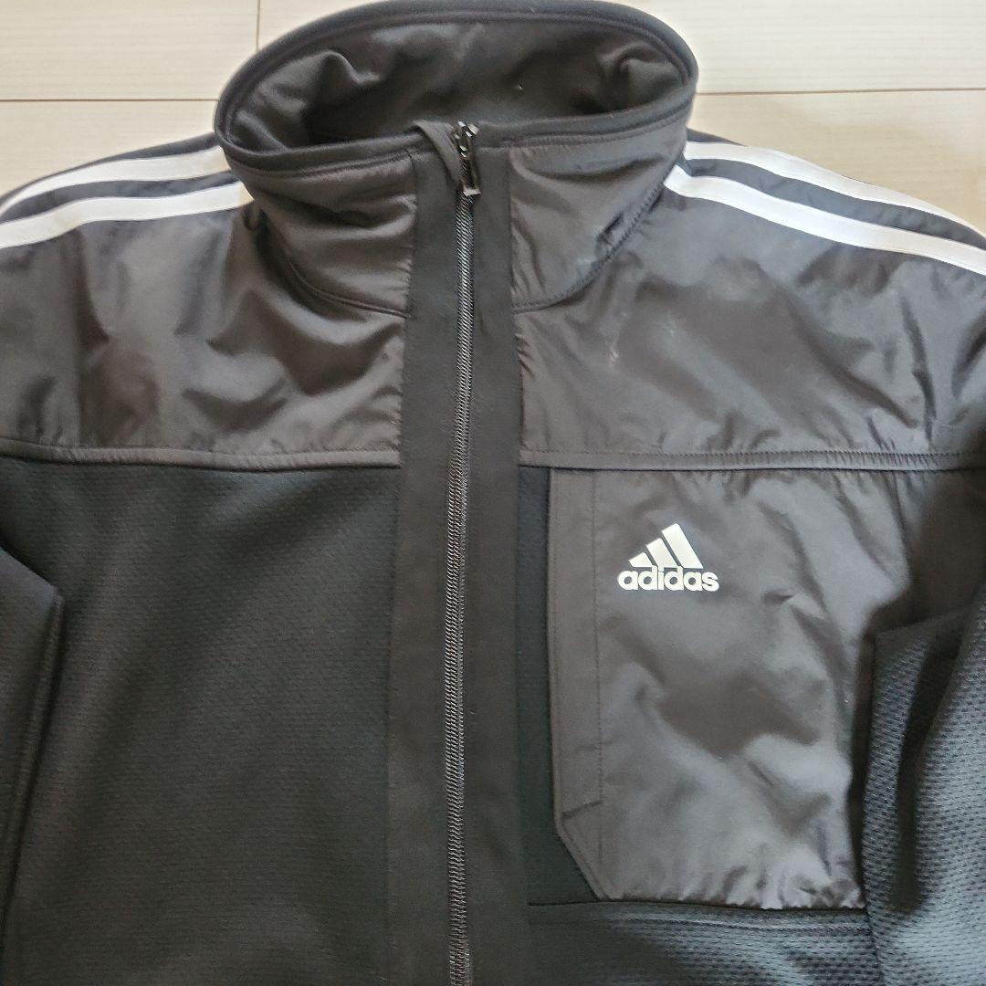 adidasジャージ上下