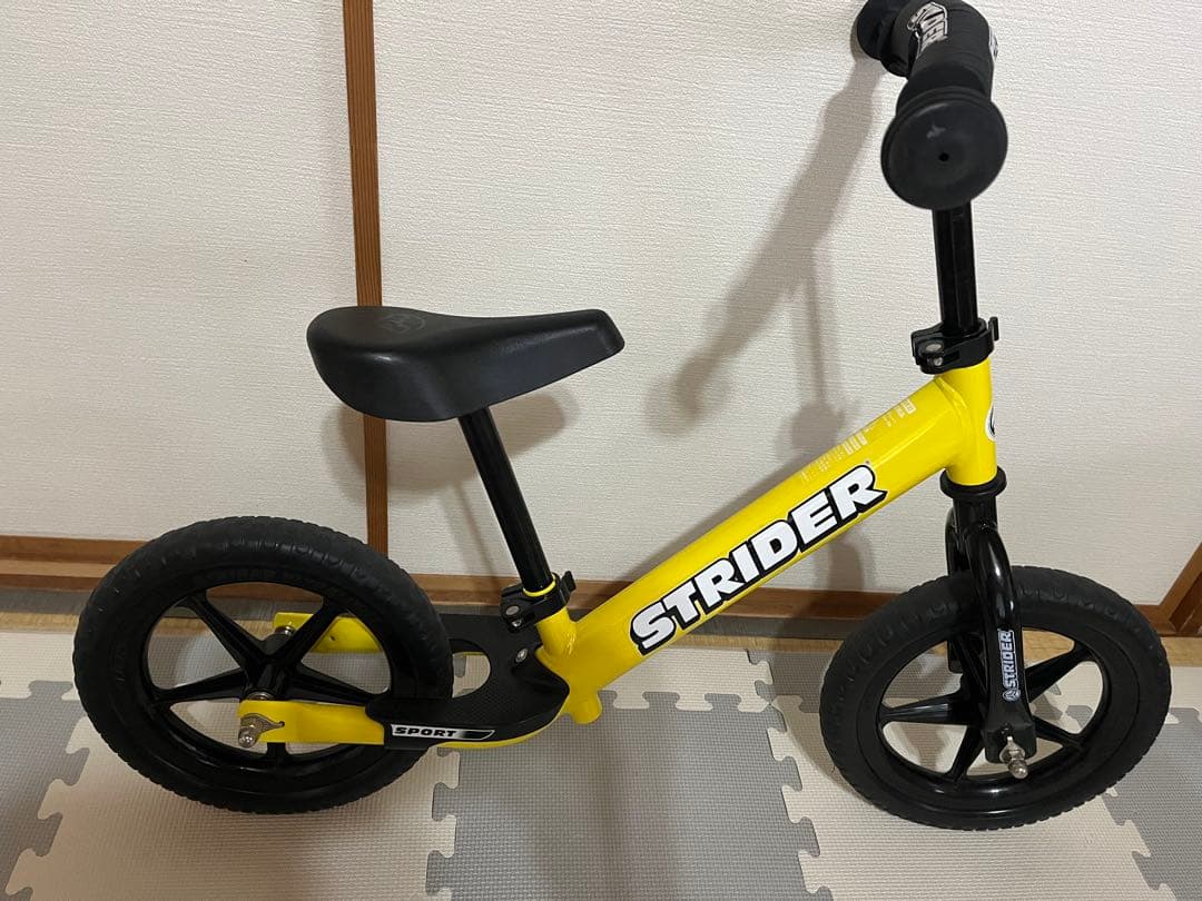 STRIDER バランスバイク 12インチ イエロー