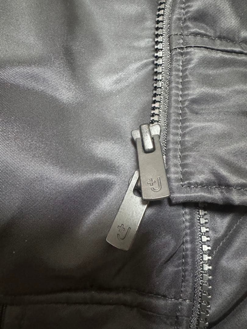 UNIQLO +J ハイブリッドダウンオーバーサイズMA-1ブルゾン Mサイズ