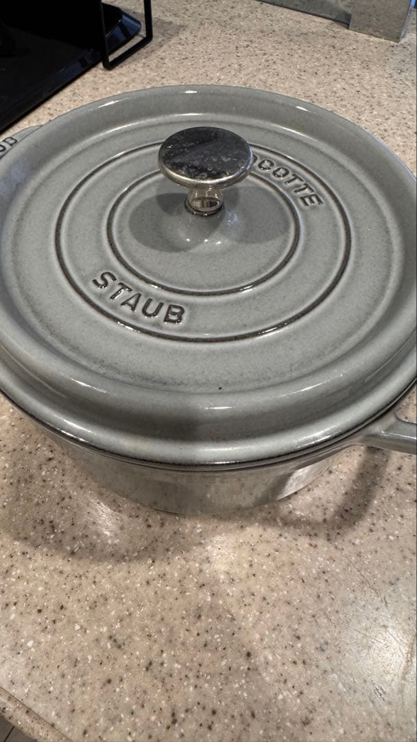 STAUB La Cocotte 22cm グレー ストウブ 鉄鍋 無水鍋