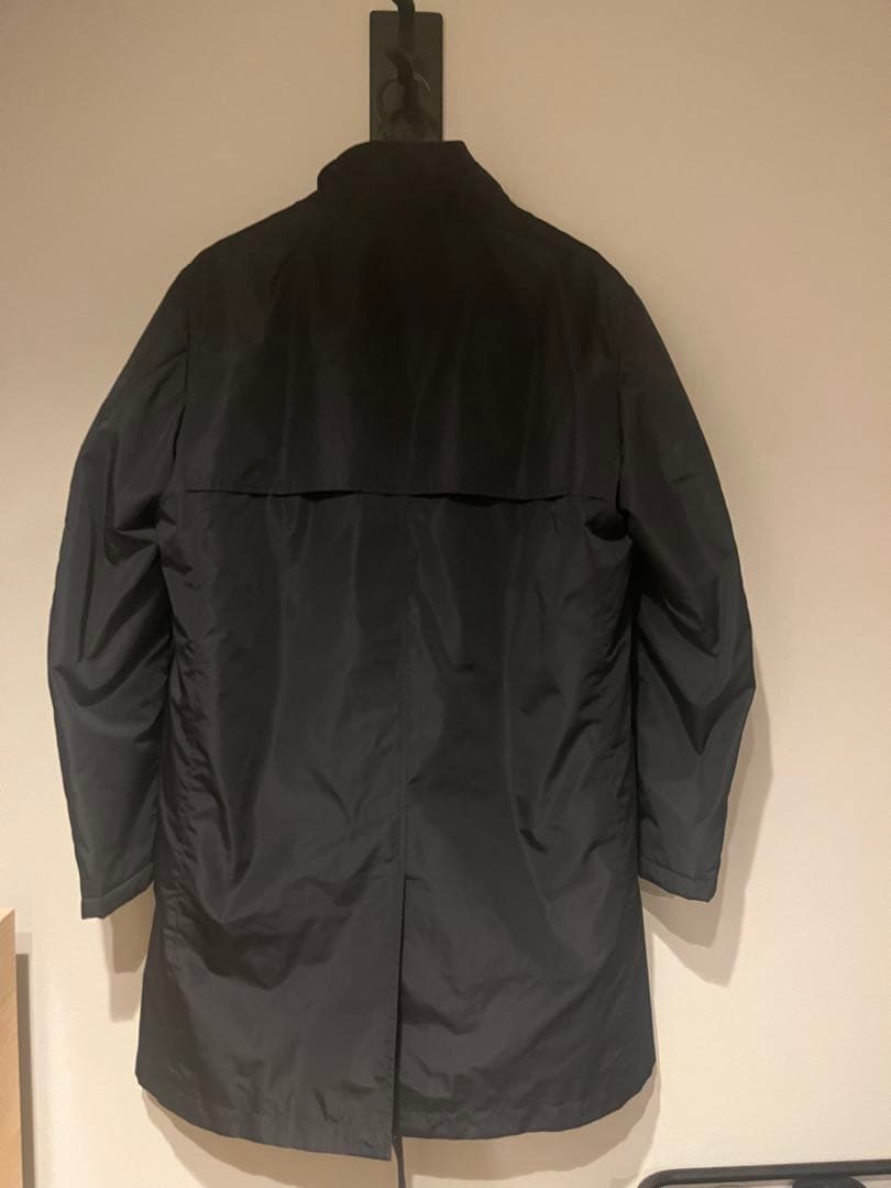 アクアスキュータム　ブラック ステンカラーコート ダウンライナー付き