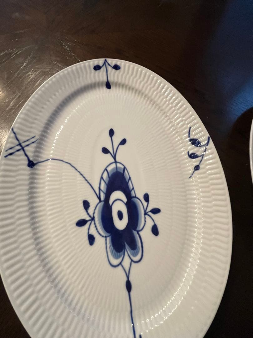 ロイヤルコペンハーゲン　ブルーフルーテッド メガ オーバル28 ディッシュ2枚