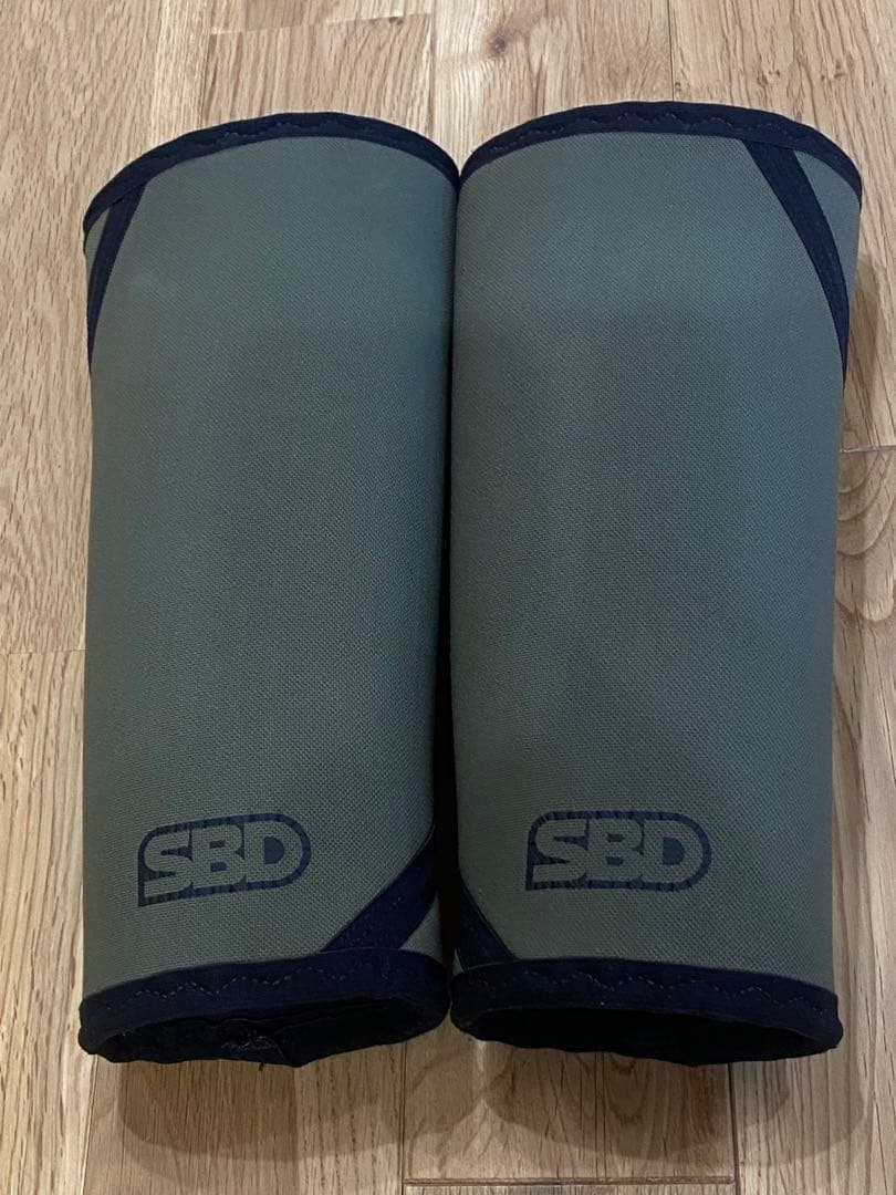 SBD ニースリーブ カーキ　XS