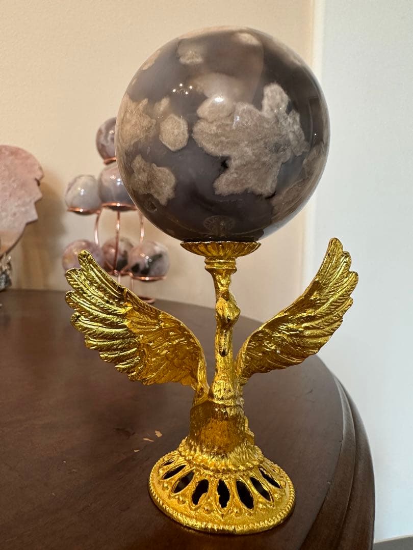 ブラックフラワーアゲートスフィアとスワン台座のセット