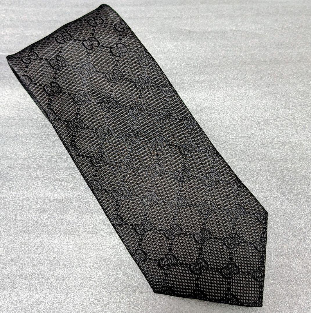 GUCCI ブラック シルク ネクタイ
