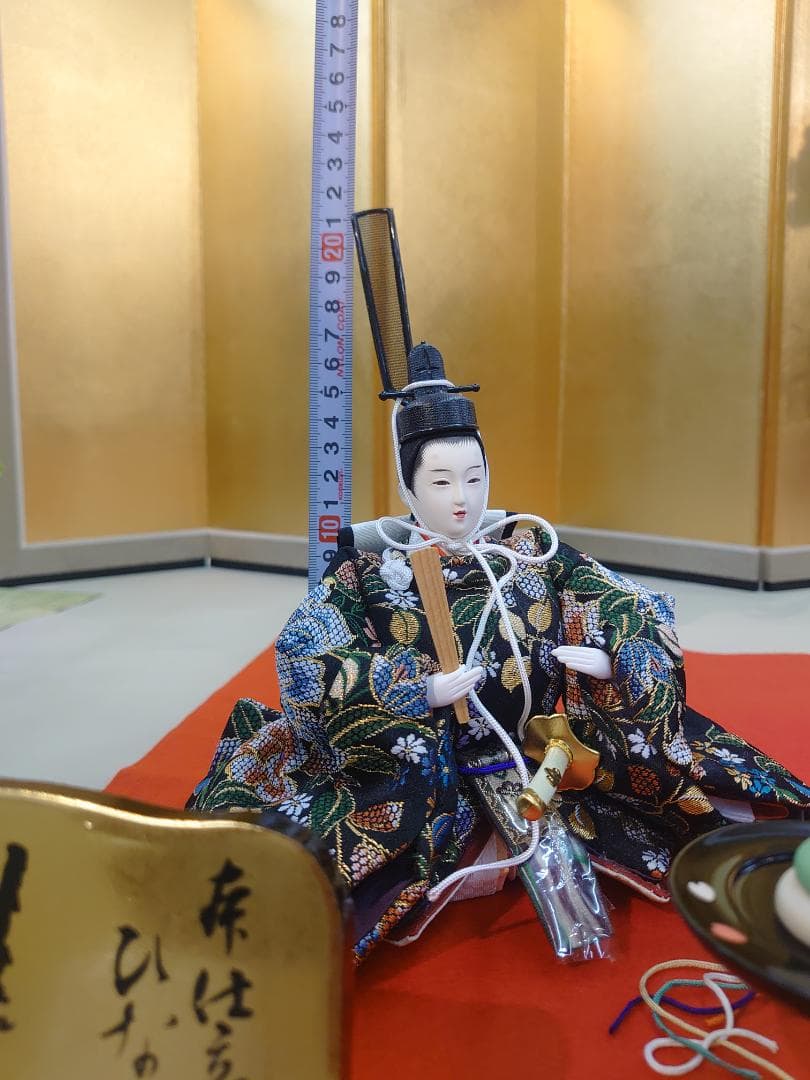●新品●　おひなさまセット　金襴衣装とお道具のセット