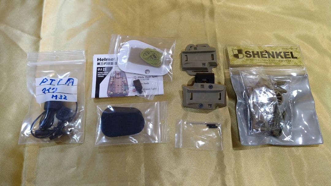 19.20日迄の限定値下げ！即使用可能ヘルメット！EARMOR.M32他装着済