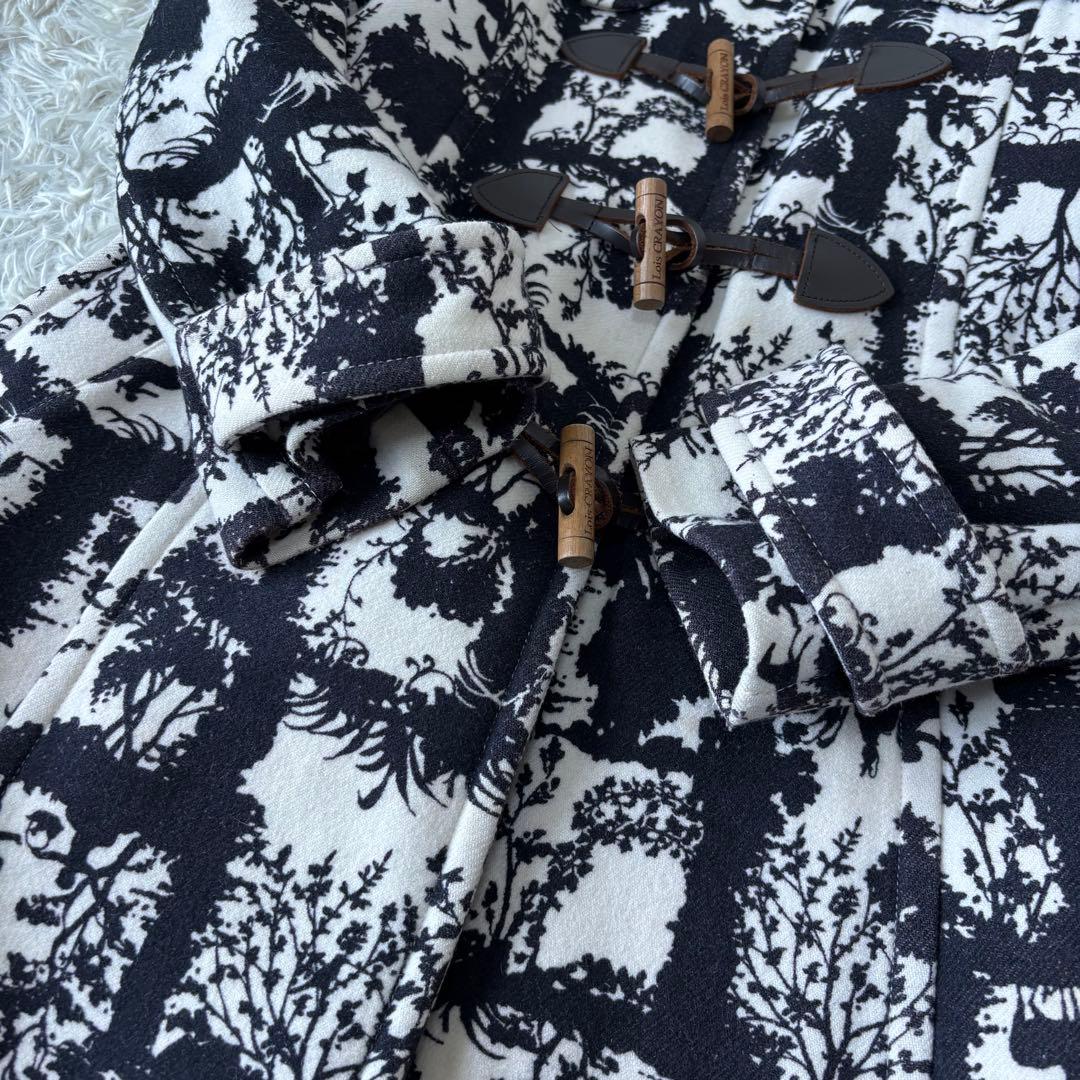 Lois CRAYON✨ダッフルダウンコート　トグル　総柄　フード　リアルファー