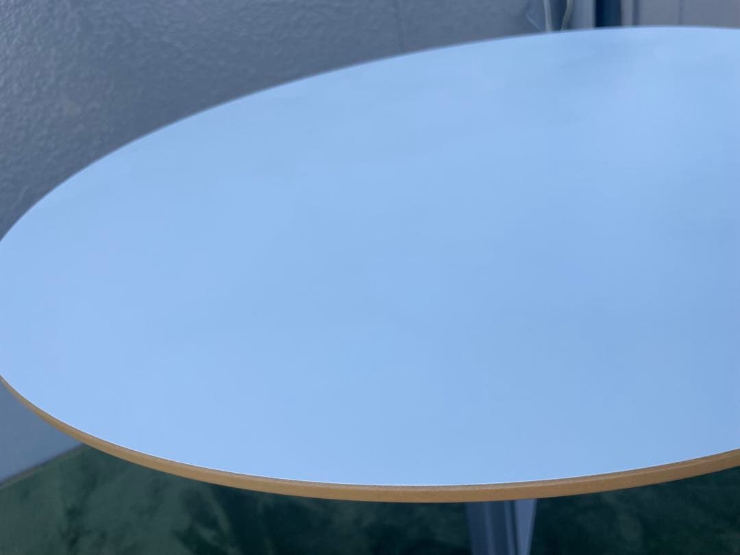 IKEA BILLSTA 丸テーブル