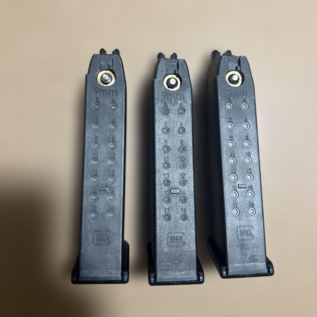 東京マルイ G17 Gen5 予備マガジン付き