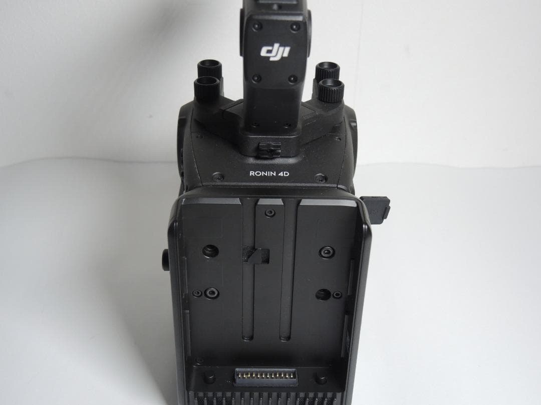 RONIN 4D 本体