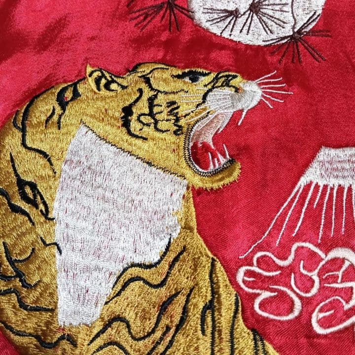 ♦1/4迄♦梵殷 ファイン スカジャン 赤黒 リバーシブル 龍 虎 刺繍