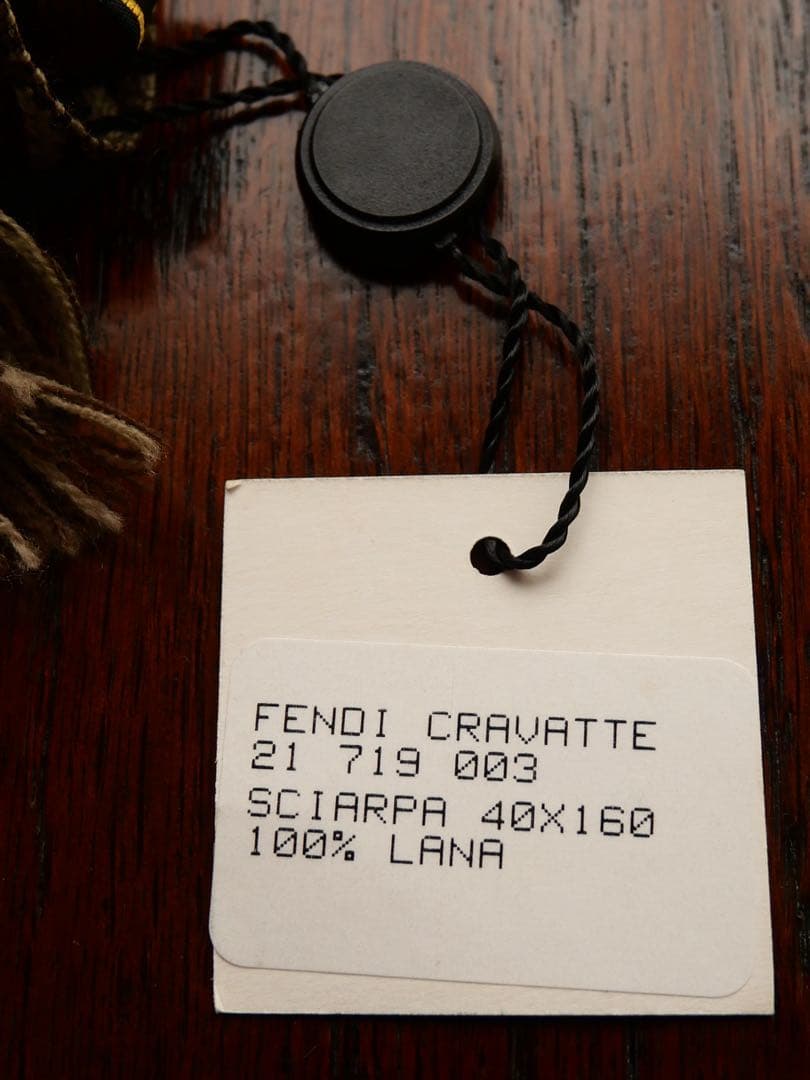 FENDIマフラーストール