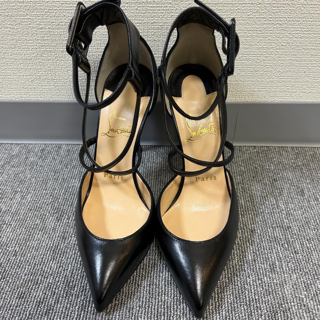 Christian Louboutin クリスチャンルブタン　ブラックハイヒール