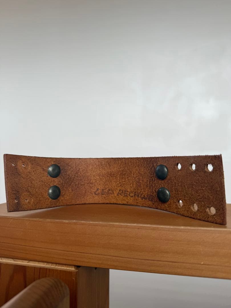 【激レア】最初期　レッドリーチュエ　レザー スタッズ　2本セット売り