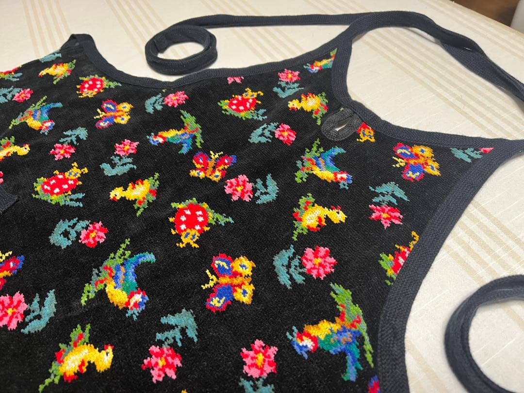 sgka♪フェイラーFEILER エプロンハイジ柄